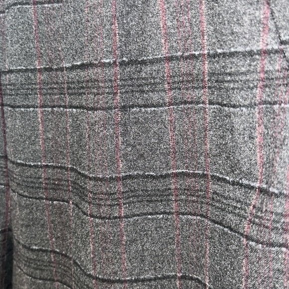 LOFT Grey Plaid Pants Size Medium - Picture 2 of 5